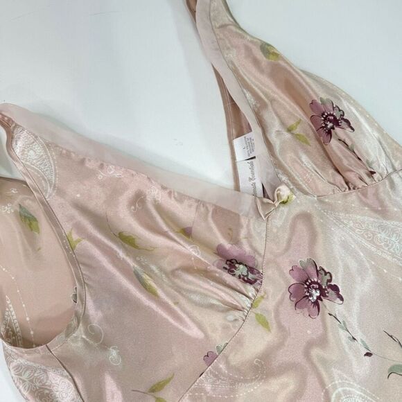 Intimate Essentials nightgown Women Large Pink Floral feminine dainty satin slip - Picture 4 of 9